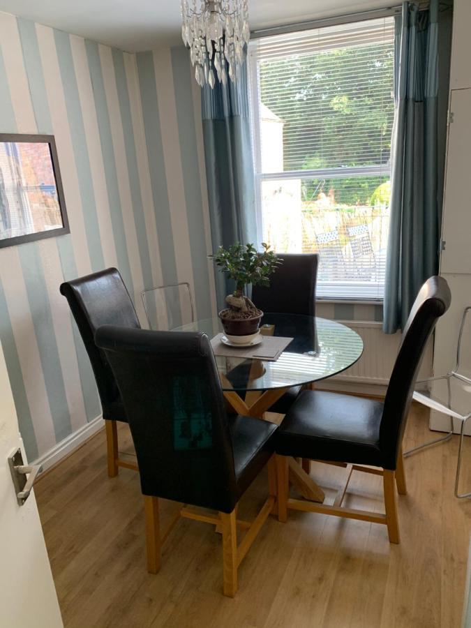 Gillygate Holiday Apartment Йорк Екстер'єр фото