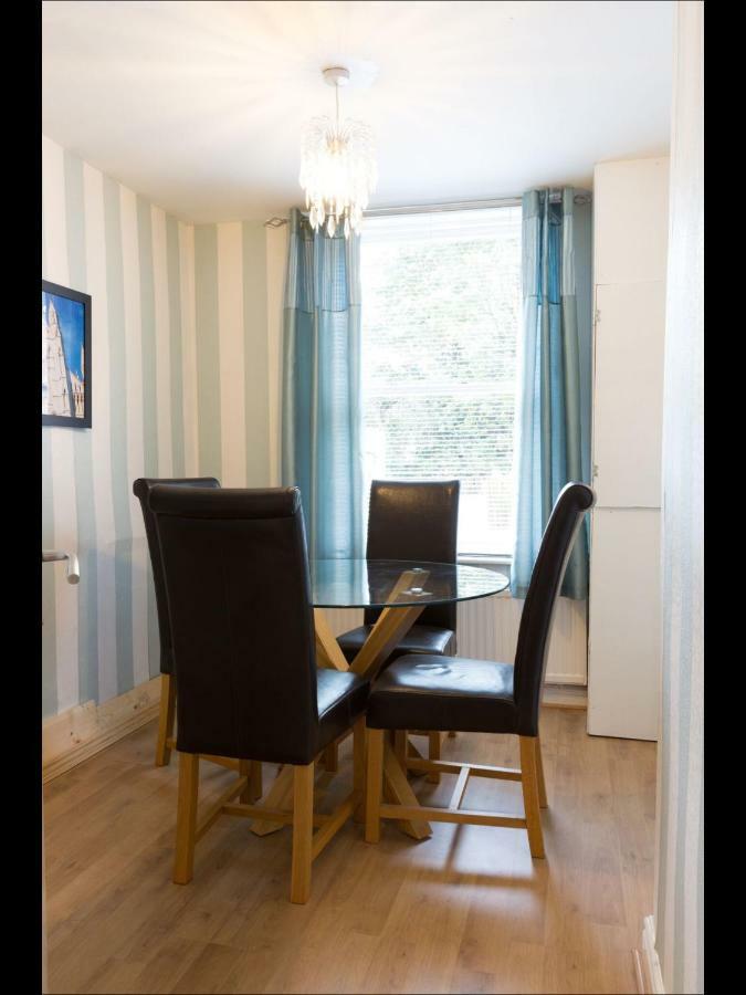 Gillygate Holiday Apartment Йорк Екстер'єр фото